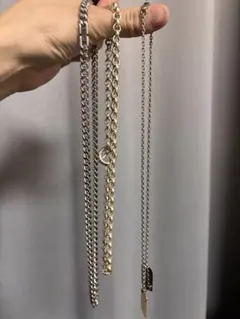 金属製チェーンネックレス 黒金プレート付き