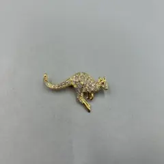 K18 ダイヤモンド トカゲモチーフ タイタック - メルカリ