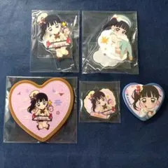 鬼滅の刃 栗花落カナヲ アクリルスタンド ハート缶バッジ ストロベリー カナヲ