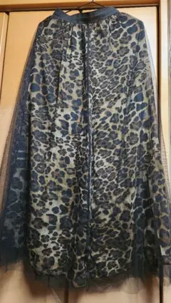 ヒョウ柄　ロングスカート