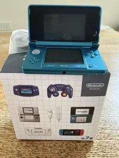 ニンテンドーミュージアム限定販売　3DS アクアブルー 箱付き