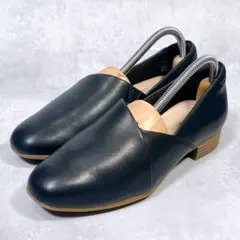 ☆美品☆【クラークス】ジュリエットパーム (4) ローファー　レザー　ブラック