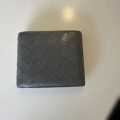 ボッテガグレー二つ折り財布 6カードスロット