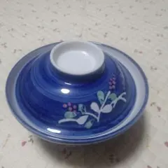蓋つきどんぶりのサムネイル
