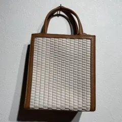 Chloé クロエ キャンバス エナメル調 トートバッグ 縦型 ハンドバッグ 