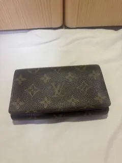 Louis Vuitton 二つ折り財布 モノグラム