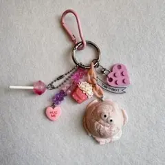 ハンドメイド じゃらじゃらキーホルダー アイスクリーム　いちご　ピンク