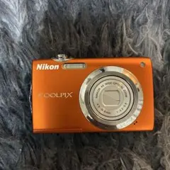 Nikon COOLPIX S3000 本体 オレンジ　ジャンク