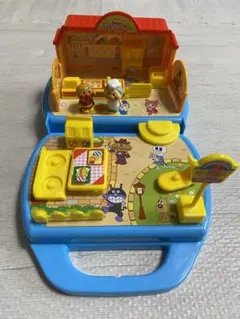 Item thumbnail for item e72e0bf9-f52f-4f3f-9c0a-bbc90ebe4e2c