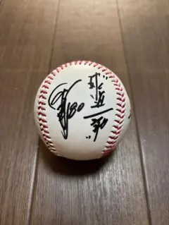 岡田彰布、直筆サインボール 2025年最新】岡田彰布 サインボールの人気アイテム - メルカリ