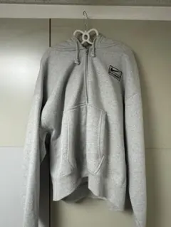 stussy × Nikeジップパーカー