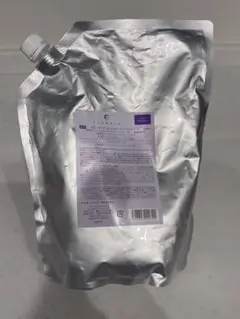 フローディア スキャルプトリートメント 詰替 2000g 【開封済】のサムネイル
