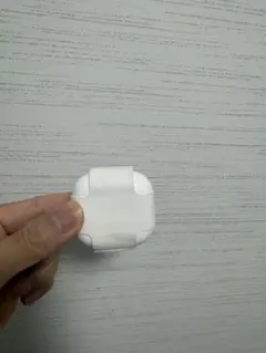 新品未開封　AirPods 4 アクティブノイズキャンセリング搭載