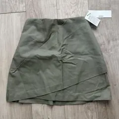 定価5800円オリーブグリーン ラップスタイル ショートパンツ　キュロットのサムネイル