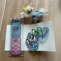 ナルミヤキャラクターズ　アクリルスタンドキーホルダー　エンジェルブルー　ガラケー