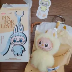 イニシャルラブブF イエロー PIN FOR LOVE