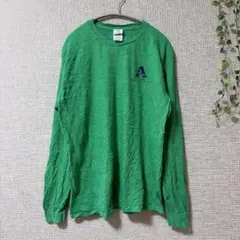 ギルダン ワンポイントロゴ ロンT クルーネック長袖 M 緑 古着 カジュアルのサムネイル