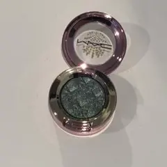 macスパークラーアイシャドウ