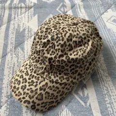 ヒョウ柄キャップ