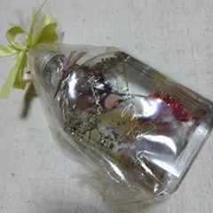 ハーバリウムボトル ドライフラワー入り
