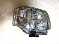 ハイエース 200系 新品ヘッドランプ 左 81170-26711 ハロゲン - メルカリ