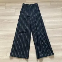 BANANA REPUBLIC ワイドレッグパンツ ブラックストライプ