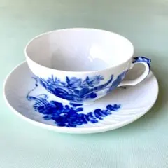 ロイヤルコペンハーゲン ブルーフラワーカーブ 29 大皿 - メルカリ