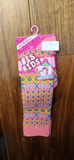 ピンクの多色模様キッズ靴下 15-20cm