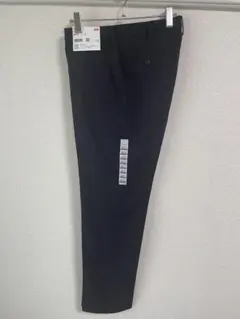 ユニクロ　感動パンツ（ウール）　ネイビー　ウエスト82　レングス76　新品