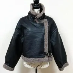 one way フェイクレザー ボアジャケット ショート丈　Мサイズ