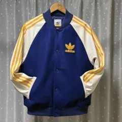 adidasブルゾン