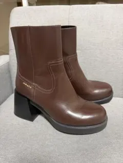 COACH ブラウン　アンクルブーツ 高ヒールのサムネイル