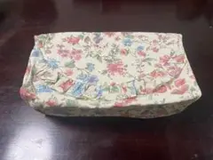 テッシュボックス　花柄