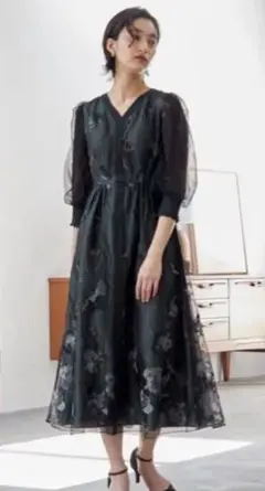 ダークグリーン レースワンピース　大きいサイズ　結婚式　お呼ばれドレス