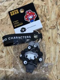 関西大阪万博 マイメロディ　黒ミャクミャク 立体マスコットキーホルダー