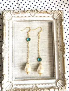 ハンドメイド♡揺れるフックピアス