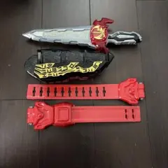 仮面ライダー セイバー　DX聖剣ソードライバー セット