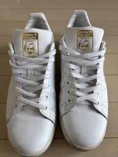 adidas Stan Smith ホワイト x ゴールド スニーカー