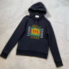 グッチ　ロゴ　フーディプルオーバーパーカー　ダメージ加工　ブラック　XSのサムネイル