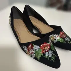 Item thumbnail for item 39d97e3d-2e26-4b4e-aac2-6b8d5a4edb50