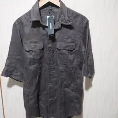 【新品タグ付】SCHLÜSSEL 麻100％　半袖(五分袖)シャツ サイズ3のサムネイル