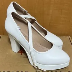 ウエディングシューズ　23.5cm 9cmヒール