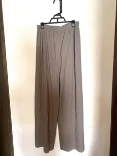 プリーツパンツ ワイドパンツ