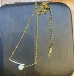美品　ステンレス製ネックレス　レディースアクセサリー　K18メッキパール付き