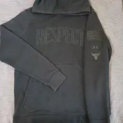 Project Rock パーカー