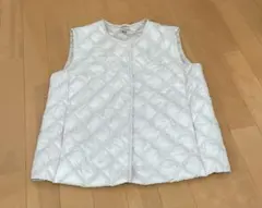 パフテックキルティングベスト ウォームパデッド　ユニクロ　ホワイト