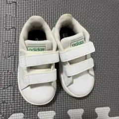 adidas ベビーシューズ ホワイト ベルクロ