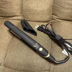 【最終値下げ】【半年ほどの利用】絹女 KINUJO ストレート ヘアアイロン