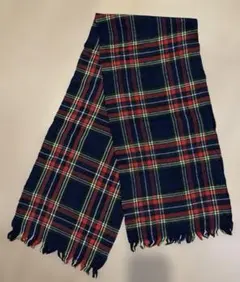 チェック柄のマフラー