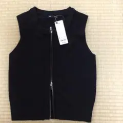 【未使用品】ジーユー　ダブルジップセーター (ノースリーブ)　ブラックSサイズ